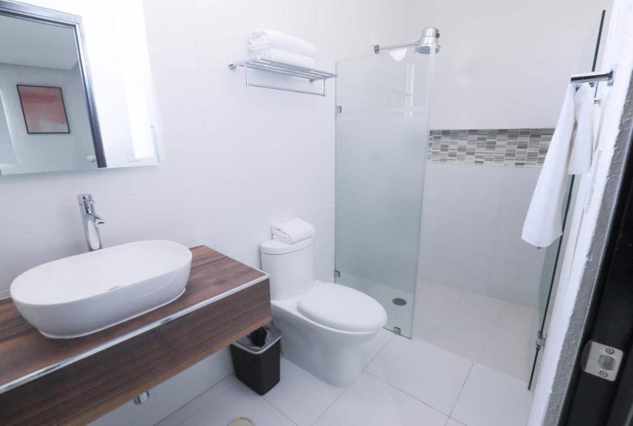 Hotel Dwana Масатлан Екстериор снимка