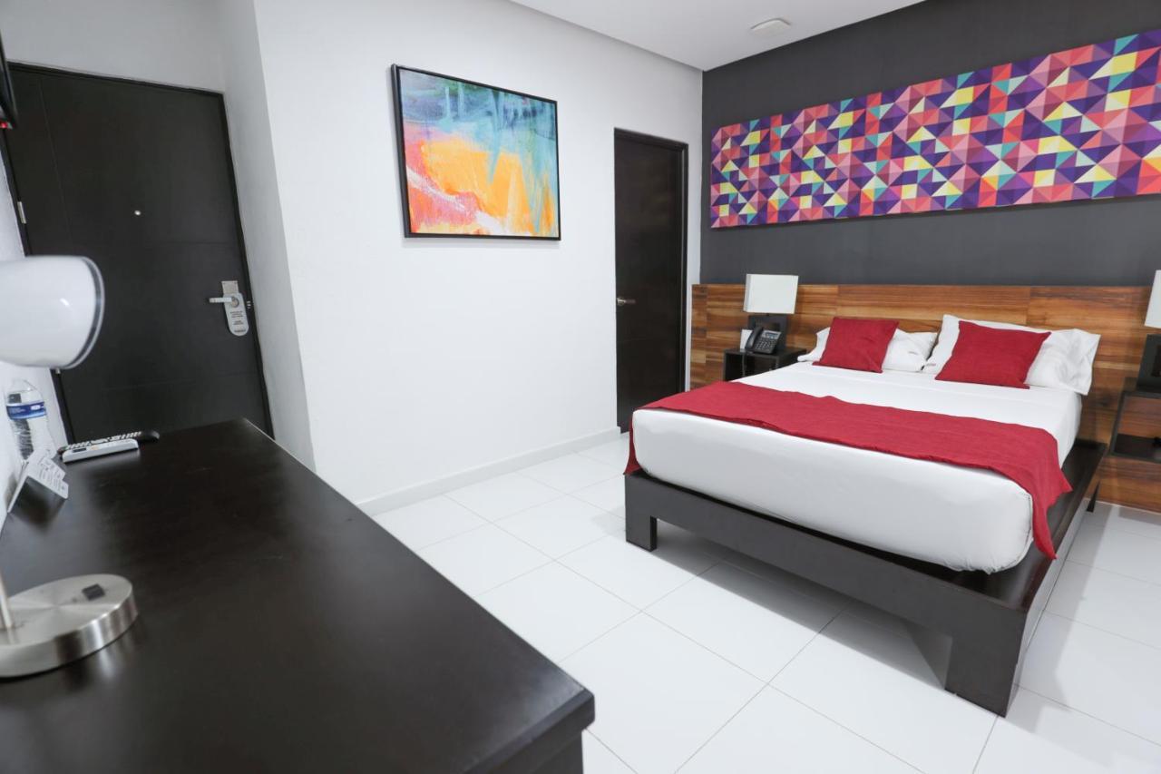 Hotel Dwana Масатлан Екстериор снимка