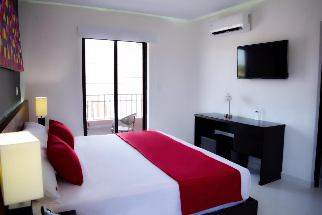 Hotel Dwana Масатлан Екстериор снимка